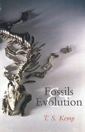 Kemp | FOSSILS & EVOLUTION | Buch | 978-0-19-850424-5 | sack.de