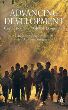 Mavrotas / Shorrocks | Advancing Development | Buch | 978-0-230-01902-7 | sack.de