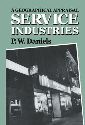 Daniels | Service Industries | Buch | 978-0-416-34530-8 | sack.de