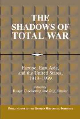 Chickering |  Shadows of Total War | eBook | Sack Fachmedien