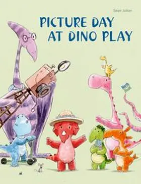 Julian |  Picture Day at Dino Play | Buch |  Sack Fachmedien