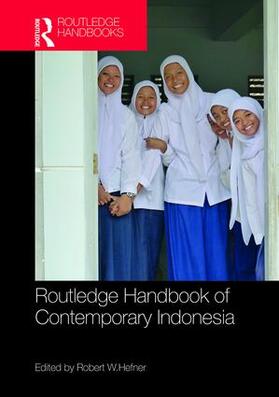 Hefner | Routledge Handbook of Contemporary Indonesia | Buch | 978-1-138-64442-7 | sack.de
