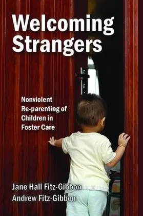 Fitz-Gibbon / Hall Fitz-Gibbon |  Welcoming Strangers | Buch |  Sack Fachmedien