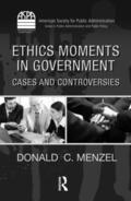 Menzel |  Ethics Moments in Government | Buch |  Sack Fachmedien