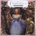 Green |  Cinderella: A Night at the Ball | Buch |  Sack Fachmedien