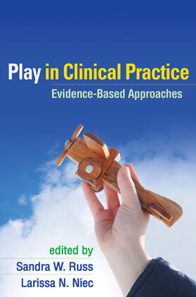 Russ / Niec | Play in Clinical Practice | Buch | 978-1-60918-046-1 | sack.de