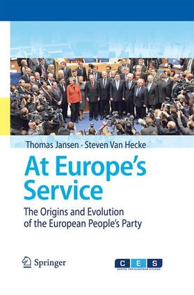 Van Hecke / Jansen | At Europe's Service | Buch | 978-3-642-43069-5 | sack.de